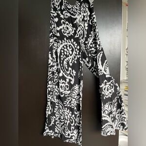 NWT Print pants